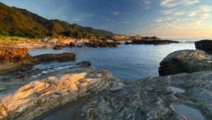 大陆打响“第一枪”！90艘军舰现身台海，台当局彻底慌了