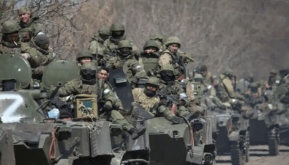 重磅！大批朝军涌进俄罗斯，北约32国紧急开会，韩国要兴师问罪