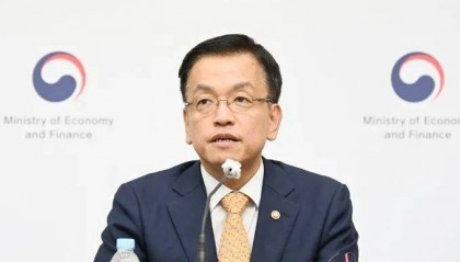 接任才3天,韩国新任代总统崔相穆被警方立案调查