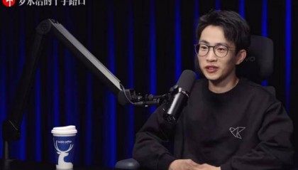何同学就“拒绝给网约车司机好评”道歉：当时确实被吓到了