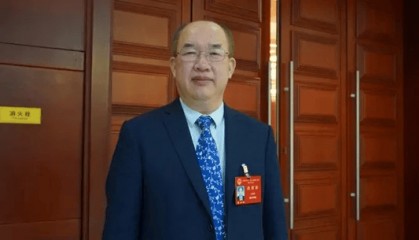 搞权色交易、赌博，退休后收礼，石京山被查