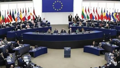 比美国还狠？泽连斯基最大靠山浮出水面：全面支持乌克兰！ ​