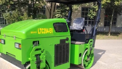 环保战士丨LTC204EV电动压路机高效节能,未来已来!