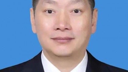 张伟履新十堰，曾在宜昌多地任职