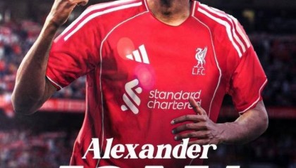 连锁反应！罗马诺：利物浦准备全力报价伊萨克，球员只想去利物浦