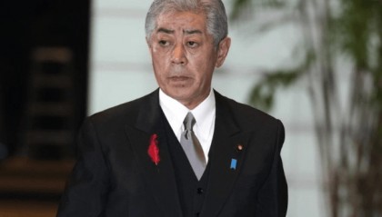 最新消息!石破茂派人抵华,当着中方高层的面,日外相递出“橄榄枝”