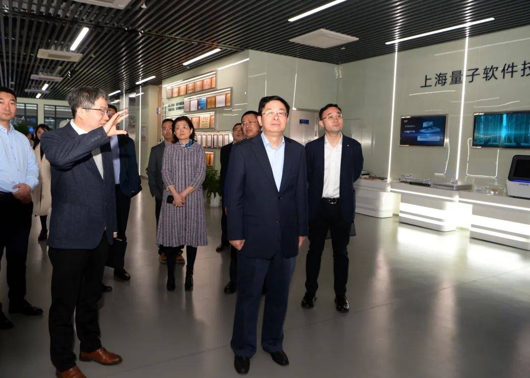 静安区委书记于勇专题调研区块链企业并主持召开座谈会