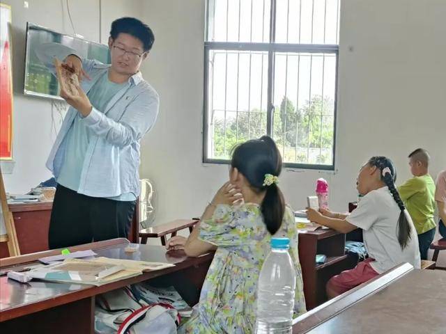 数藏玄机，巧解华容——数字华容道趣味课程今日开幕