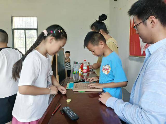 数藏玄机，巧解华容——数字华容道趣味课程今日开幕