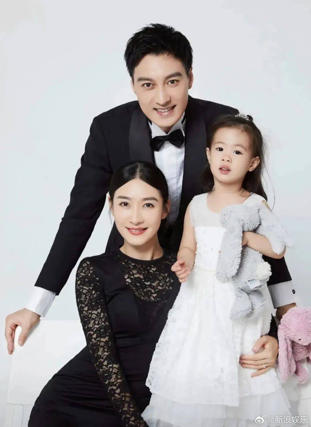 热搜第一！知名女星官宣离婚