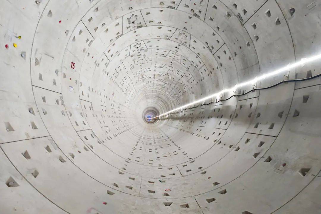 12个站，27分钟！广州地铁首条最高级别全自动运营线路开通