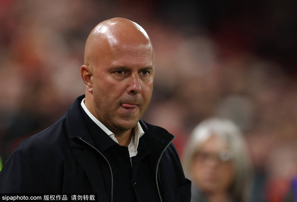 遭赛季三杀!联赛杯-萨尔双响 利物浦轮换阵容0-3水晶宫出局