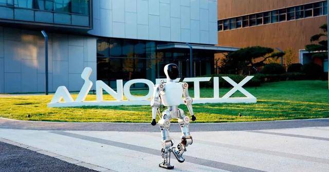 他们24小时打工，不要工资