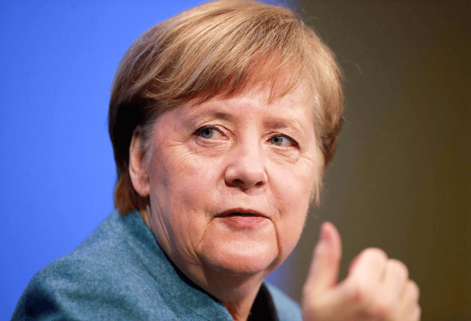 现在才看懂默克尔的远见：当年坚决不用默茨，原来是德国躲过一劫？刚上任仅8个月，默茨已惹出大祸