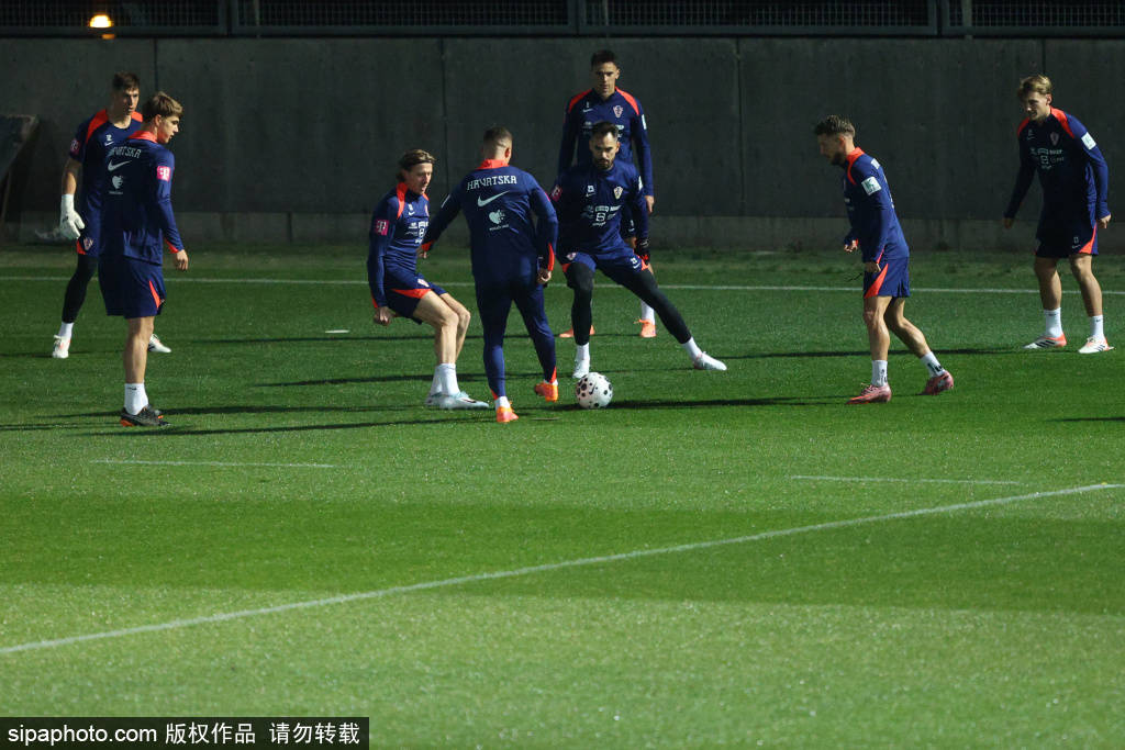 复仇之战！主场踢韩国最强11人提前官宣，邵佳一首次现场督战