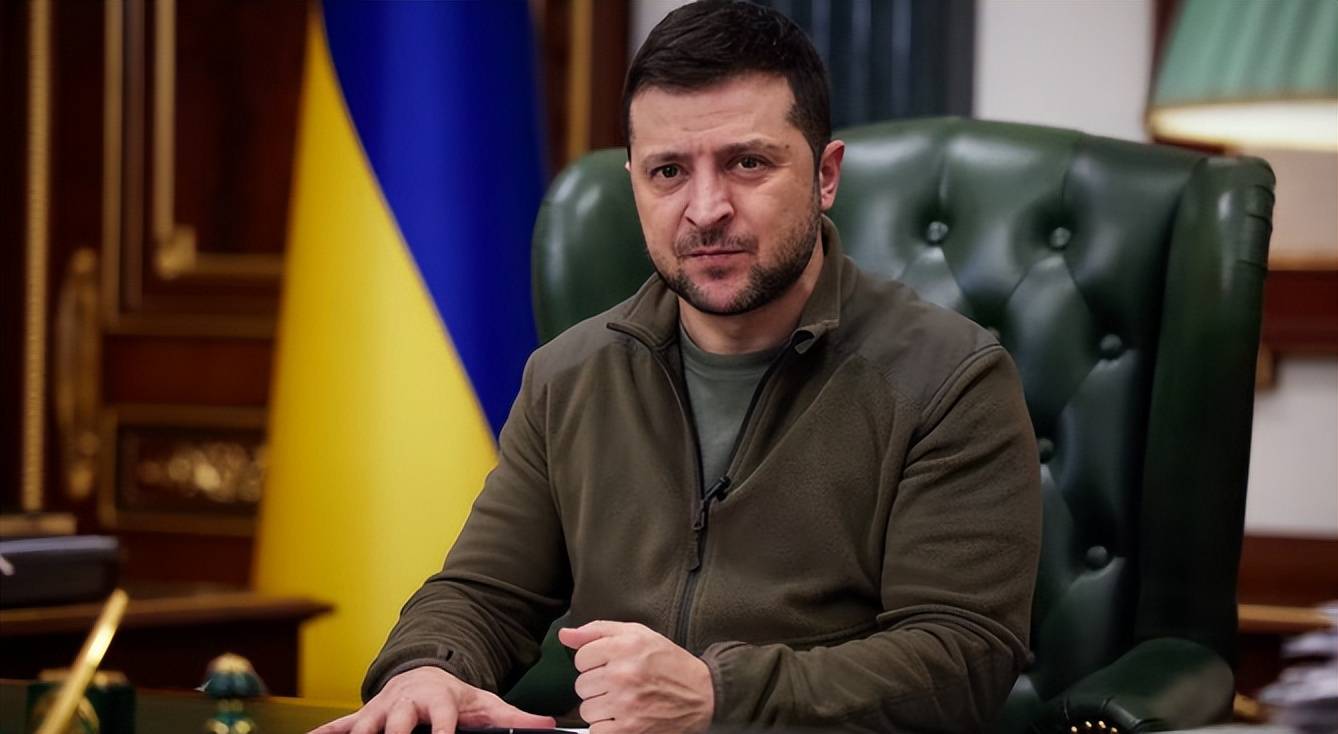 出大事了！百架战机开路，乌克兰迎来新靠山？克宫表态：不足为惧，事情果然不简单