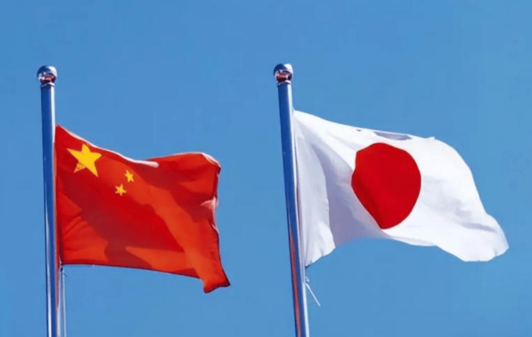 接到美国电话后，高市早苗改口，称同台湾不保持正式外交关系，但话里暗藏猫腻