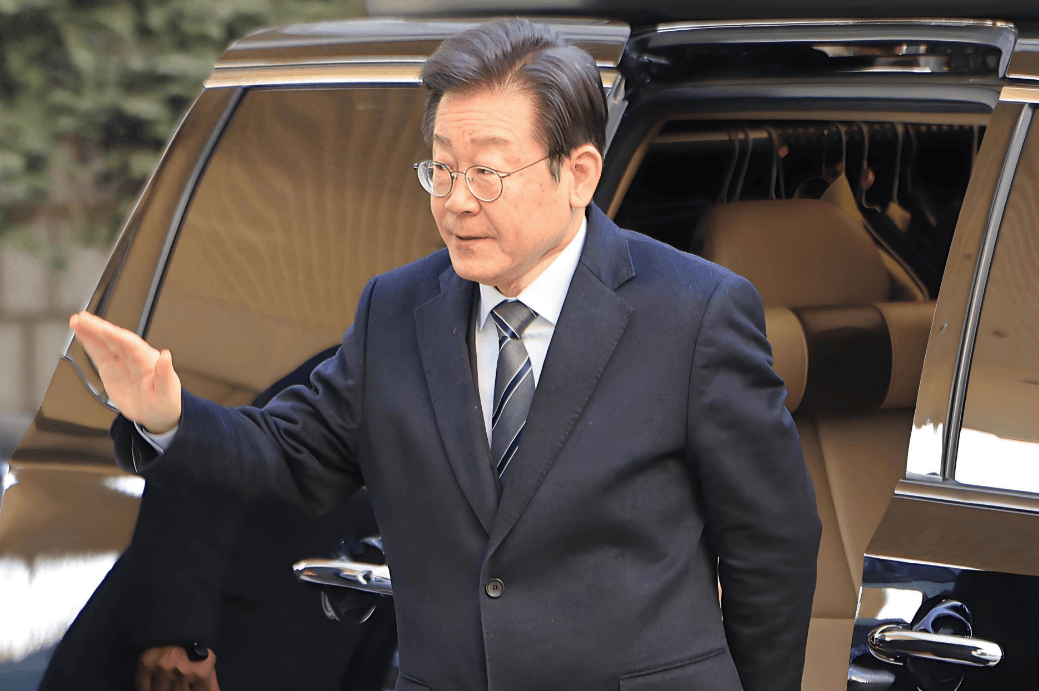 李在明还未登机访华,日韩就共同抗议中国?韩国总统已先和高市早苗约好见面地点